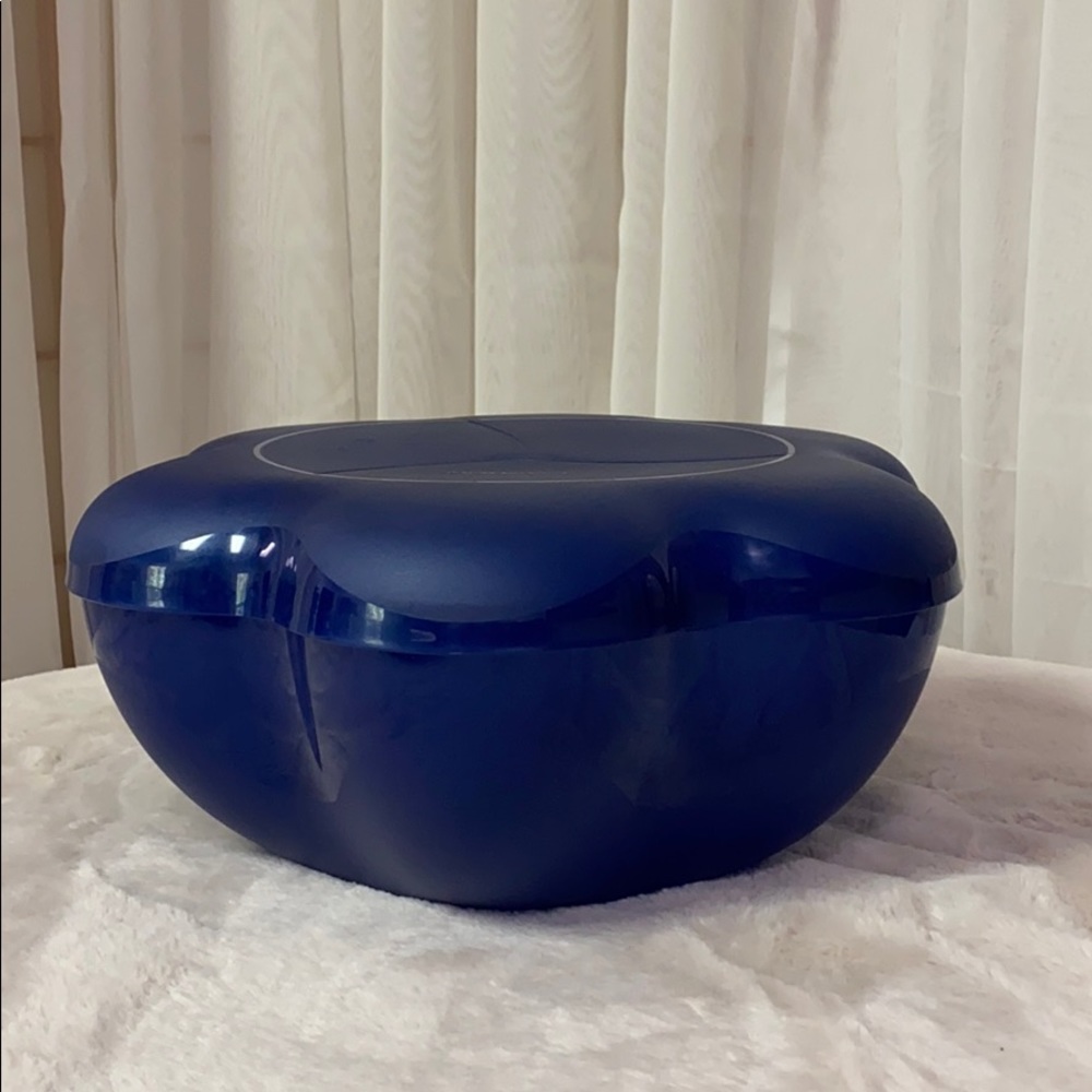 Tupperware Chip & Dip Set - Picture 3 of 5